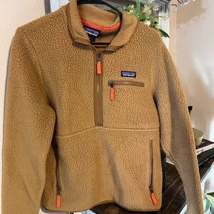 Patagonia quart zip fleece